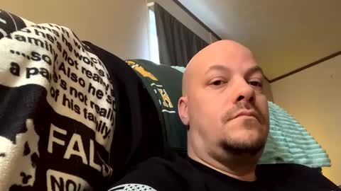 Snapshot of mikeylikesit2222 chatting on 12.28.24 mikeylikesit2222 online show from 12.28.24