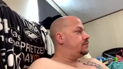 Snapshot of mikeylikesit2222 chatting on 01.12.25 mikeylikesit2222 online show from 01.12.25