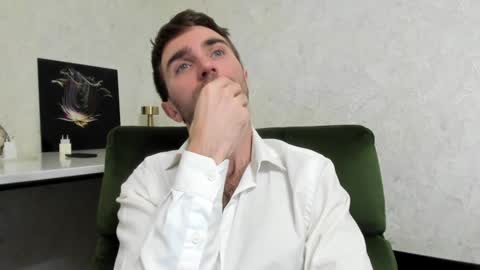 Mikhail online show from 01.14.25