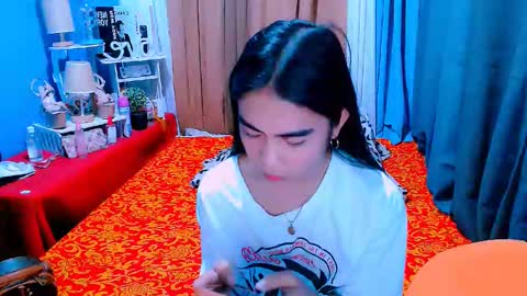 Snapshot of mikhayla_and_zeus_room chatting on 02.20.25 Mikhayla and Zeus online show from 02.20.25