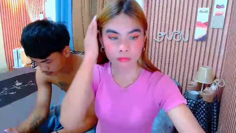 Snapshot of mikhayla_and_zeus_room chatting on 11.28.25 Mikhayla and Zeus online show from 11.28.25