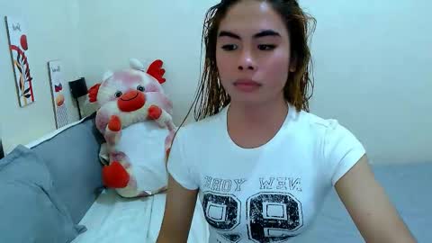 Snapshot of mikhayla_and_zeus_room chatting on 02.16.26 Mikhayla and Zeus online show from 02.16.26