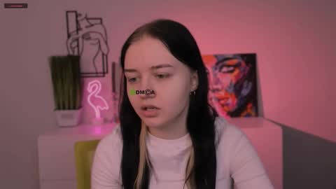 Snapshot of miki_ti chatting on 11.16.25 miki_ti online show from 11.16.25