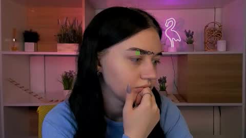 Snapshot of miki_ti chatting on 12.15.25 miki_ti online show from 12.15.25