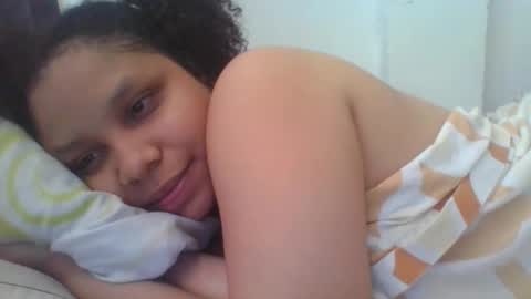 Snapshot of mikibaby440270 chatting on 11.04.25 haley online show from 11.04.25