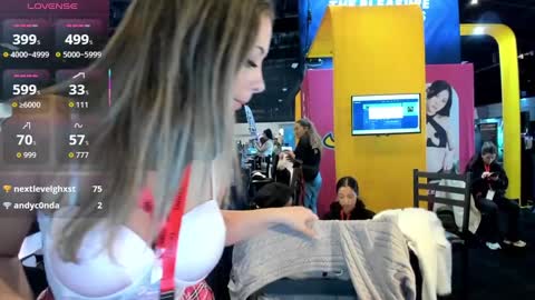 Snapshot of mikmagik chatting on 10.17.25 Mikaylah online show from 10.17.25