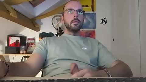 Snapshot of mikmik91 chatting on 12.11.24 mikmik91 online show from 12.11.24