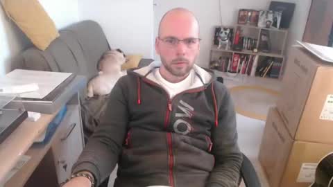 Snapshot of mikmik91 chatting on 11.28.25 mikmik91 online show from 11.28.25