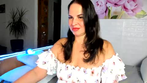 Snapshot of mila_2025 chatting on 07.12.26 MILA online show from 07.12.26