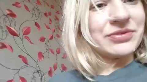 Mila 420 online show from 11.03.25