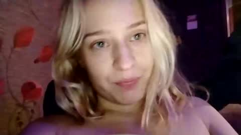 Snapshot of mila_420 chatting on 12.17.25 Mila 420 online show from 12.17.25