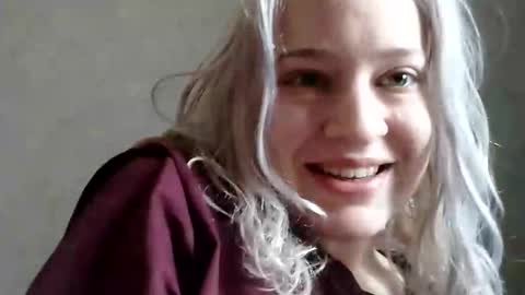 Mila 420 online show from 04.25.26