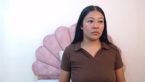 mila_adamss online show from 04.19.26