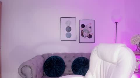 mila_blaze online show from 11.02.25