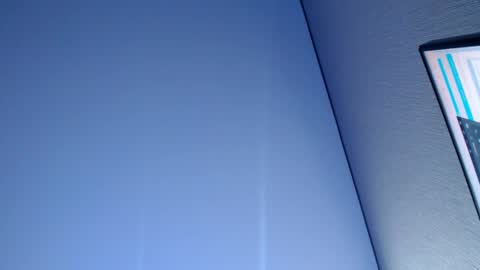 Snapshot of mila_cosmo chatting on 04.04.26 Mila online show from 04.04.26