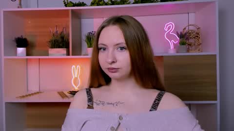 mila_glow online show from 11.11.25