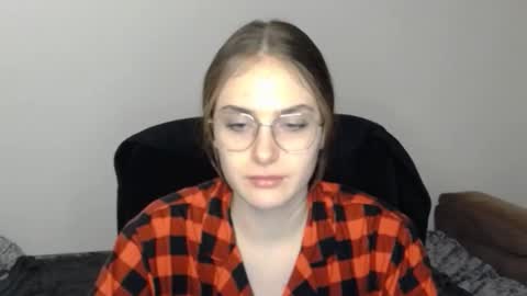 mila_keyy online show from 02.03.26