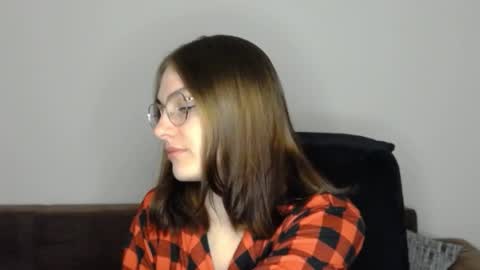 mila_keyy online show from 05.23.26
