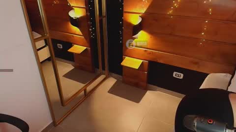 Milena  online show from 09.30.25