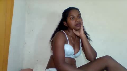 mila_lunah online show from 03.26.26