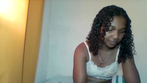 mila_lunah online show from 04.05.26