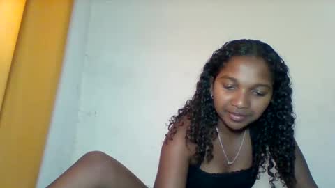 mila_lunah online show from 04.13.26
