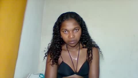 mila_lunah online show from 05.01.26