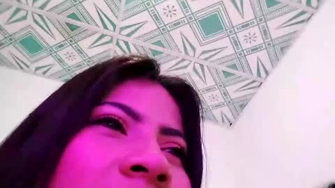 laura online show from 09.17.25