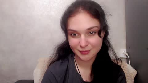 Snapshot of mila_rossee chatting on 07.20.26 Mila online show from 07.20.26