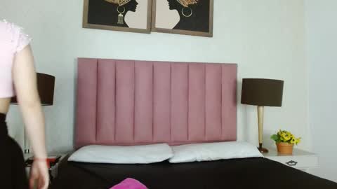 milaa_01 online show from 03.12.26