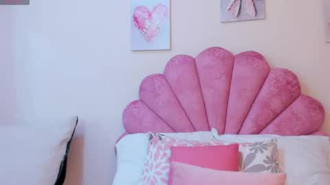 mila online show from 05.19.26