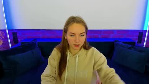 Milla online show from 11.17.25