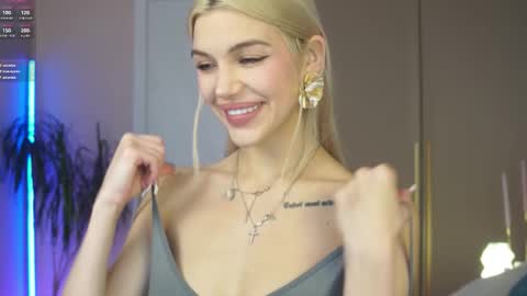 Mila and u can call me sweet bunny online show from 02.07.26