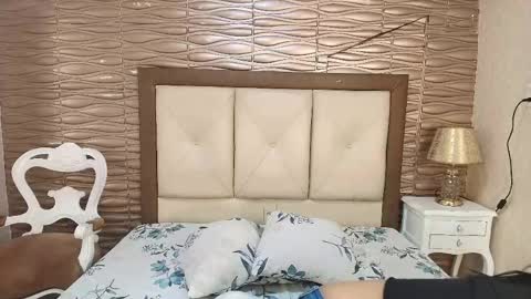 miladiosa online show from 05.14.26