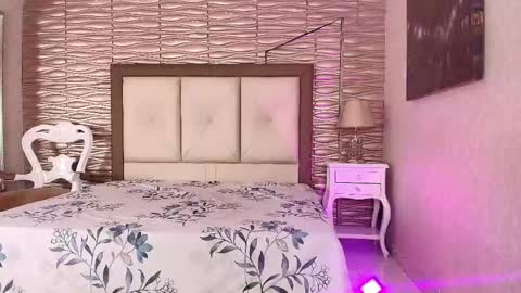 miladiosa online show from 05.21.26