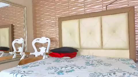 miladiosa online show from 08.01.26