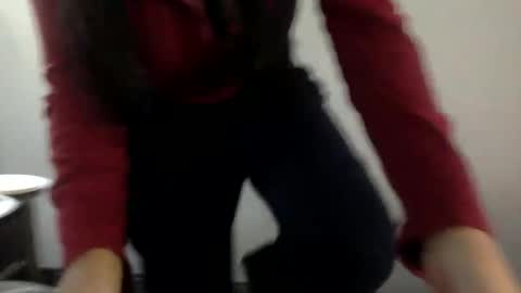 Snapshot of miladreama chatting on 01.16.25 Miladreama online show from 01.16.25