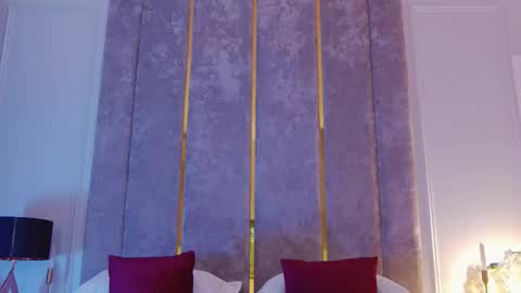        online show from 03.01.25