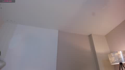 Snapshot of milalawrence_ chatting on 06.19.26 Mila online show from 06.19.26