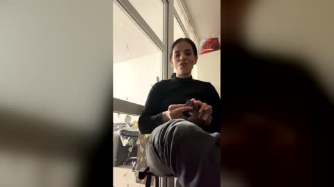 milalunaa online show from 03.16.26