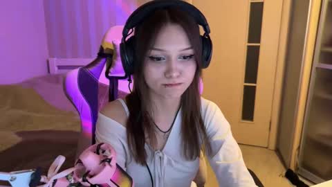 Snapshot of milamiuu chatting on 01.13.26 milamiuu online show from 01.13.26