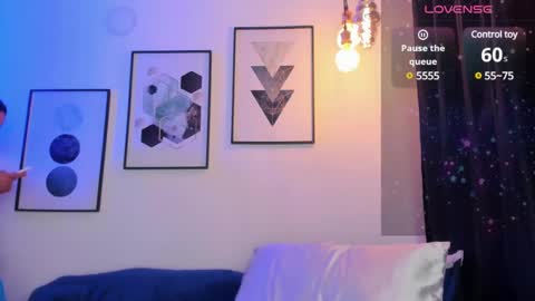 Snapshot of milan_roux chatting on 12.03.24 Milane online show from 12.03.24