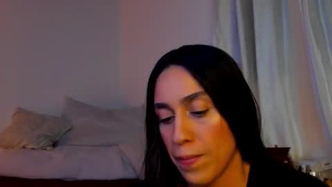 Snapshot of milan_roux chatting on 02.16.26 Milane online show from 02.16.26