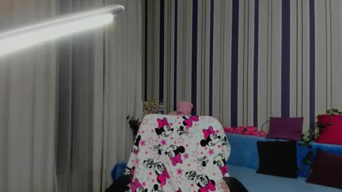 MilanaAlvis online show from 10.26.25