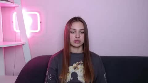 milanaangelas online show from 04.13.26