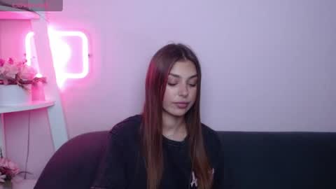 milanaangelas online show from 07.17.26