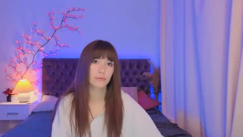 Snapshot of milanahottss chatting on 06.11.26 Milana online show from 06.11.26