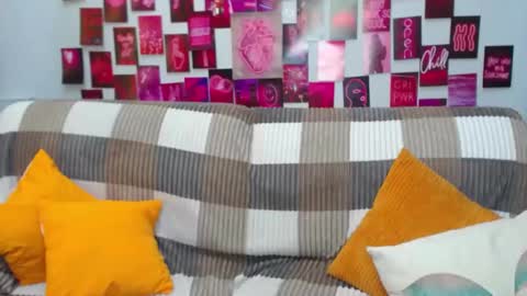 milanaroz online show from 03.10.25