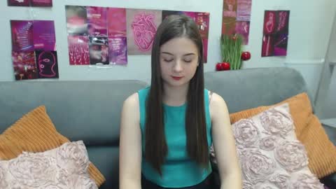 milanaroz online show from 04.30.26