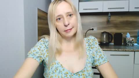 Milena online show from 12.27.24